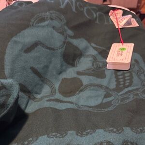 Green Skull Graphic Scarf